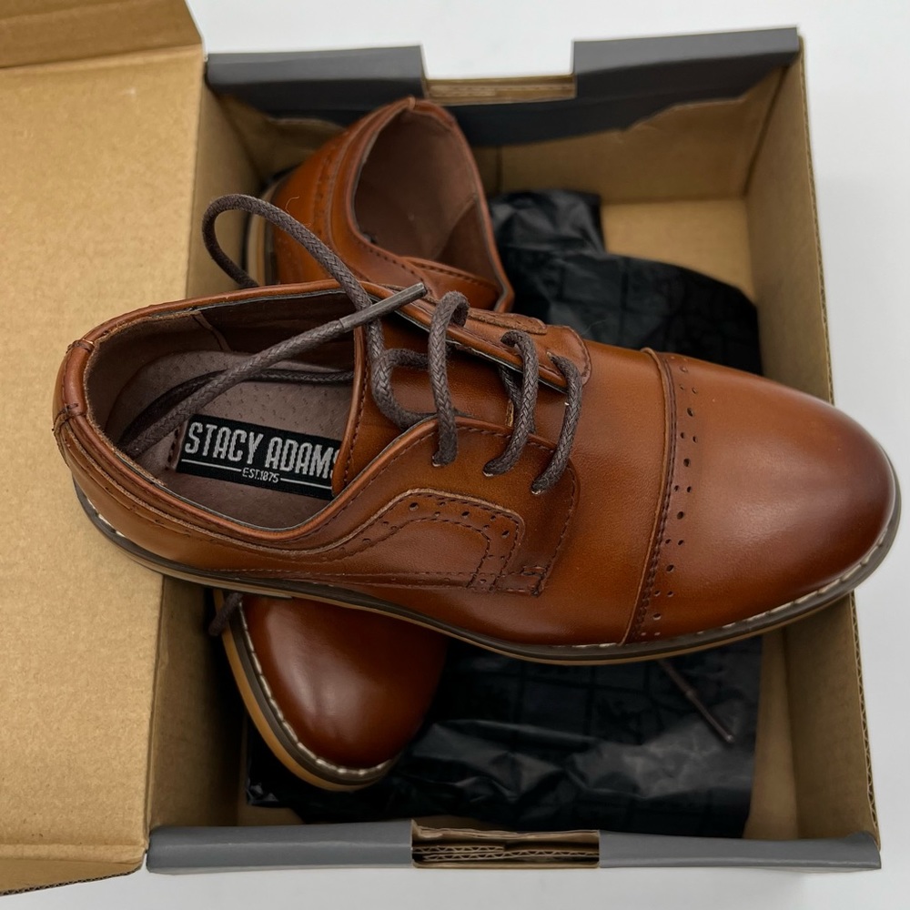 Stacy Adams size 8M Boys